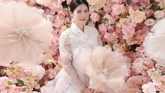 韓國首爾明洞【RednowStudio韓式證件照 & 化妝 & 個人色彩測試】