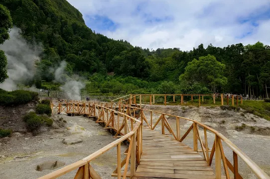 Adventure in the Furnas with volcanoes lagoons and tea plantations