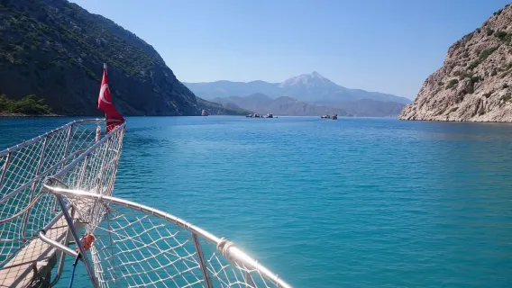Perjalanan Perahu ke Alanya/Antalya di Maladewa dengan Makan Siang & Transfer
