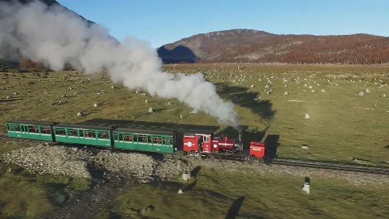 Half-day tour to the end of the world train in Parque Nacional Tierra del Fuego, Ushuaia, Argentina (includes train ticket)