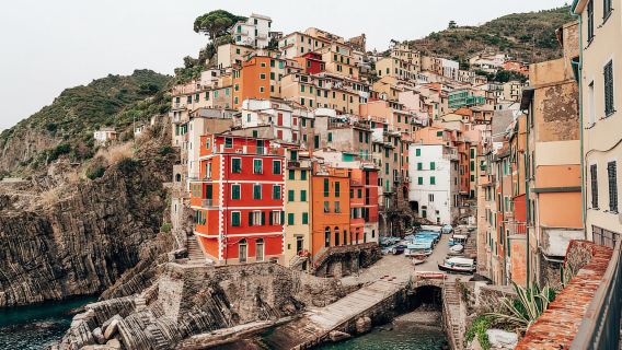 From La Spezia: Cinque Terre Small Group Tour with Limoncino