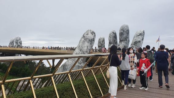 Private Car To Golden Bridge & Marble Mountain and back