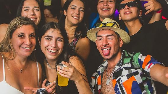 Rio Boat Party: Funk, Reggaeton & Stunning Views