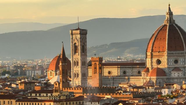 義大利佛羅倫斯老橋＋聖母百花大教堂【中文專車－舒適純淨】