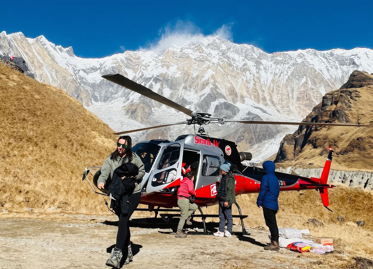 Annapurna Base Camp Helicopter Tour (Featuring a Unique Aerial View of Mount Everest)