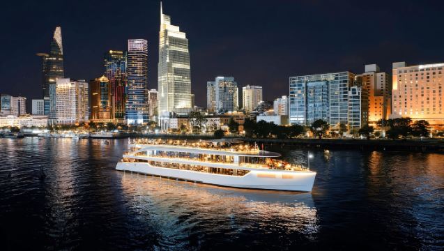 Cena con crucero por el río Saigón y vistas nocturnas de la ciudad