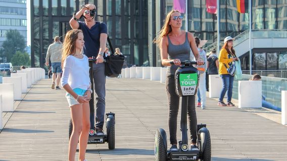 Düsseldorf: Tour classico della città in Segway