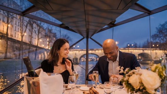 Bateaux Mouches Dinner Cruise on the Seine River in Paris