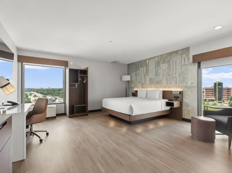 Cambria Hotel Orlando Near Universal Theme Parks
