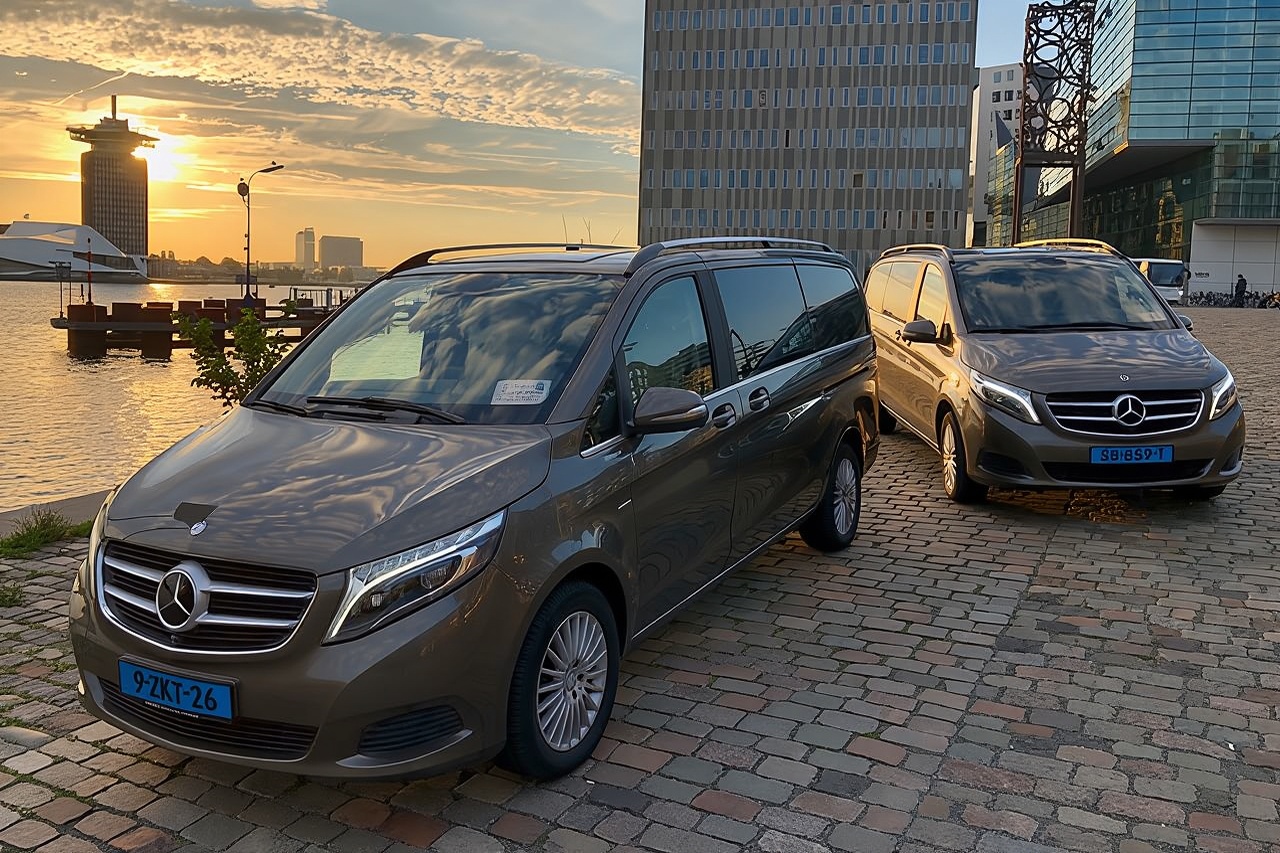 Private transfers from or to Amsterdam Schiphol airport. (AMS)