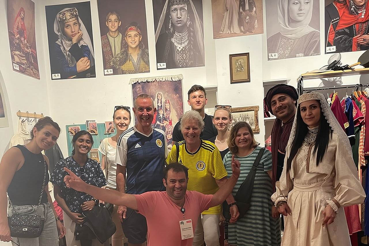 Cultural Walking Tour in Yerevan with tastings 