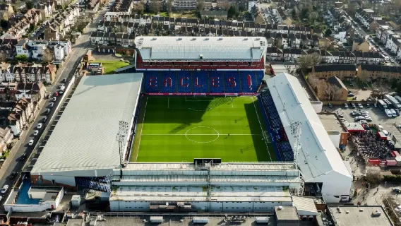 Selhurst Park - Premier League - Estadio local del Crystal Palace (mismo precio para todos los públicos)[Sumérgete en el fútbol de la Premier League/No es necesario recoger entradas]