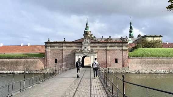 包車暢遊希勒勒：腓特烈堡、花園、教堂、購物中心與森林