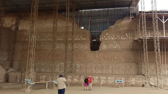 Tagesausflug zu den Huacas, Chan Chan Archäologische Zone & Huanchaco - Trujillo