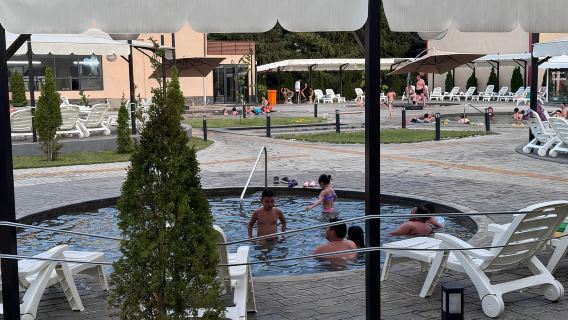 (Sehari) Tasik Issyk Kul yang indah & Kembara di Ngarai Kok Moinok