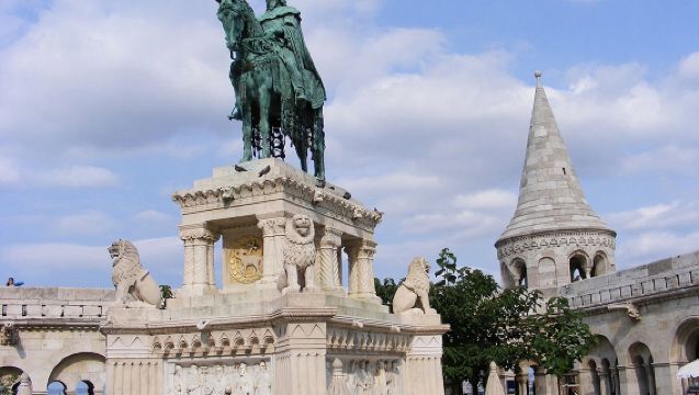 Danube River Cruise with Budapest City Tour