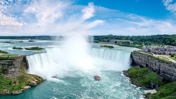 Tour tham quan Thác Niagara có hướng dẫn viên trong ngày từ Toronto với thuyền và tháp