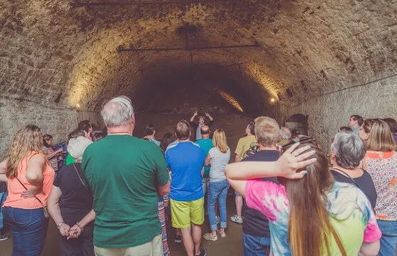 終極皇后城地下之旅