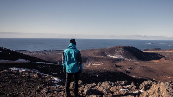 Рейкьявик + поход на вулкан Фаградальсфьядль (поход на действующий вулкан, дополнительная экскурсия на полуостров Рейкьянес, дополнительный трансфер на Рейкьянес)
