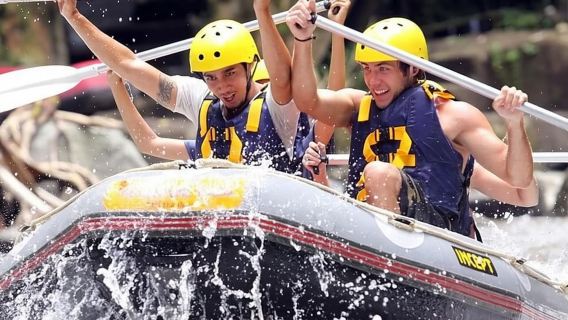 Bali: Telaga Waja White Water River Guided Rafting & Lunch
