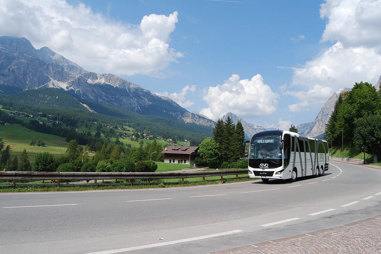 Direktbus vom Flughafen Venedig nach Cortina