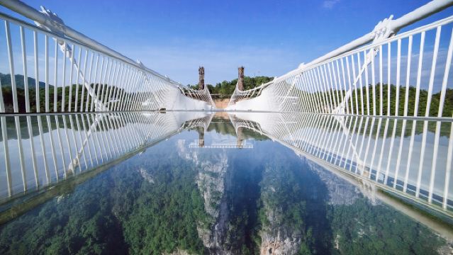 Zhangjiajie: Eintägige Tour zu Tianmen Berg + Grand Canyon Glasbrücke|CITS × ZANBUS