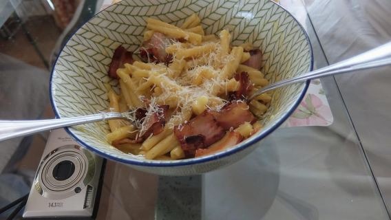 Testaccio: Cucina casalinga Cacio e Pepe, Amatriciana, Carbonara