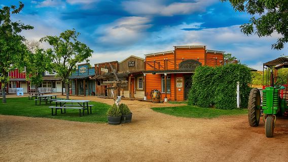 Chuck Wagon Supper & Western Stage Show at Blazin' M Ranch Ticket