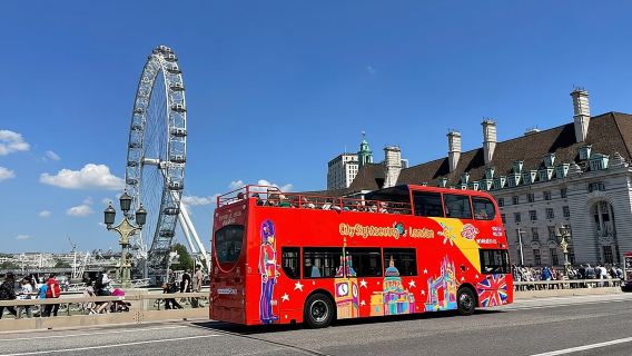 City Sightseeing London Hop-On Hop-Off Bus Tour & Bookable Extras