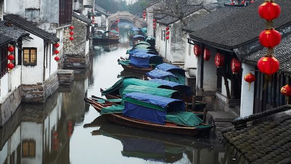 Excursión de un día a Suzhou y la aldea acuática de Zhouzhuang desde Shanghái
