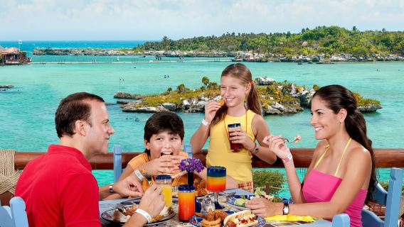 Pintu masuk ke Taman Xel-Há dengan Termasuk Makanan dan Bar Terbuka