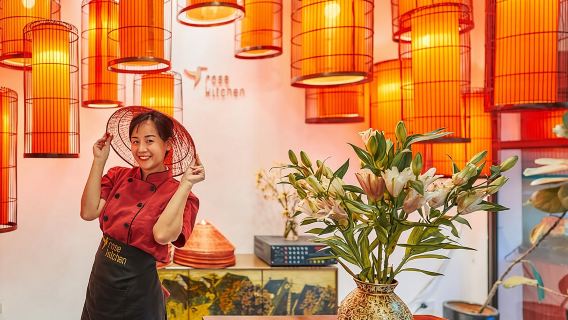 Rose Kitchen Hanoi: Market, Cooking & Culture Tour + Free PickUp 