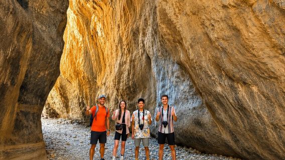 Ngarai Sarakina, Kritza, Mencicipi Minyak Zaitun, Pegunungan, Pantai Selatan