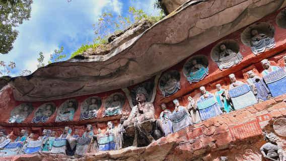 1-day tour to Dazu Rock Carvings + Ancient Anju Town in Chongqing (English-speaking guide)|UNESCO World Cultural Heritage site