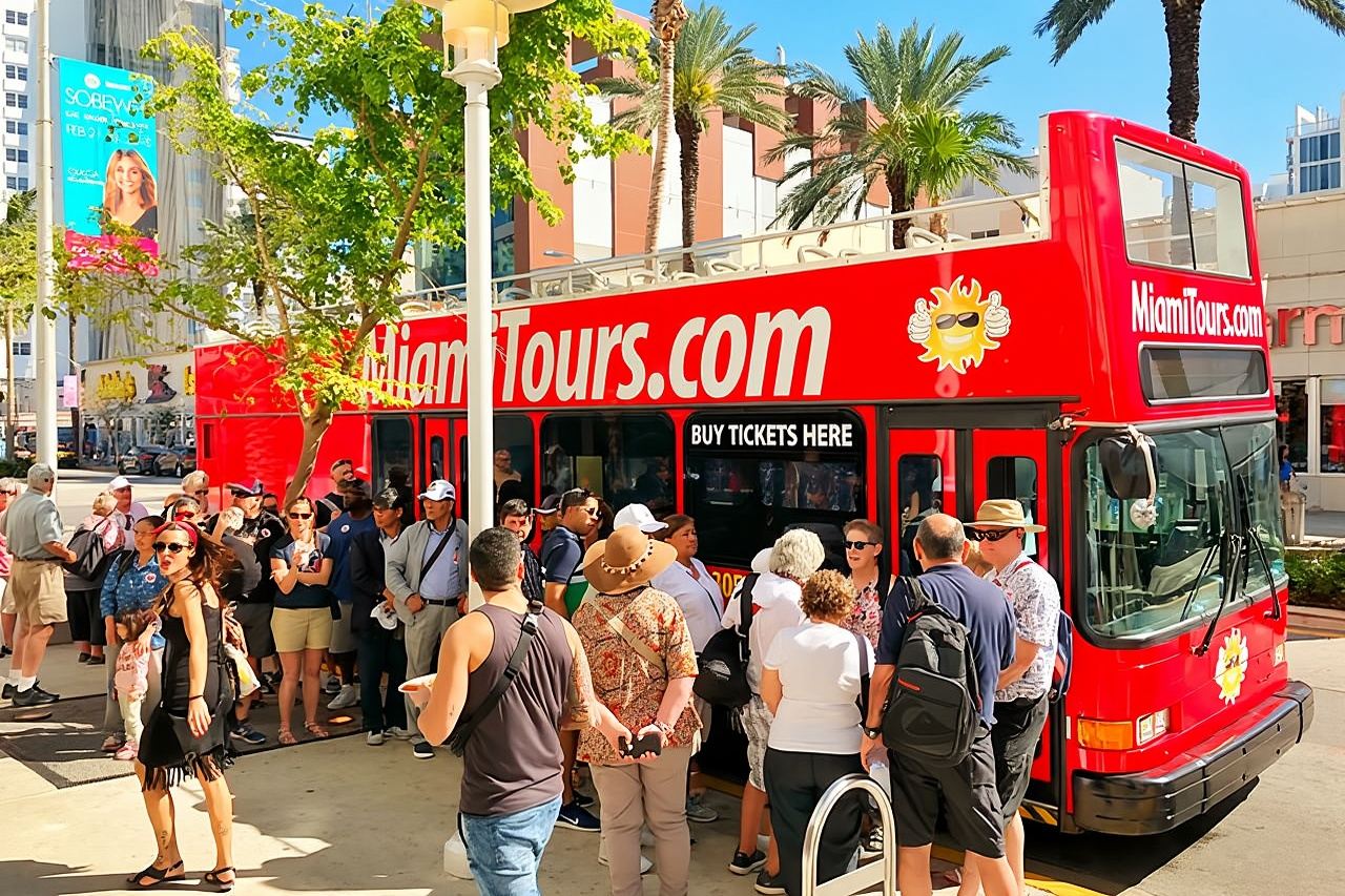 Miami Combo: City Tour, Biscayne Bay Cruise and Everglades Airboat Ride