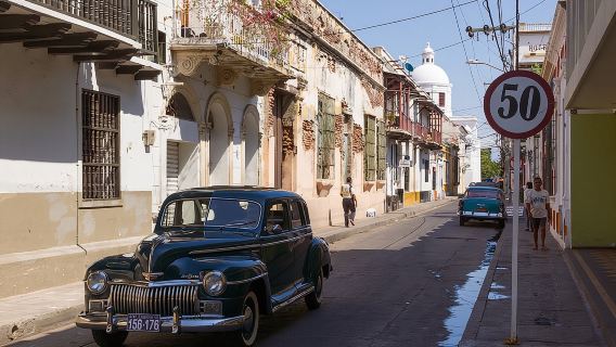 Old Town and Quinta San Pedro Santa Marta City Tour