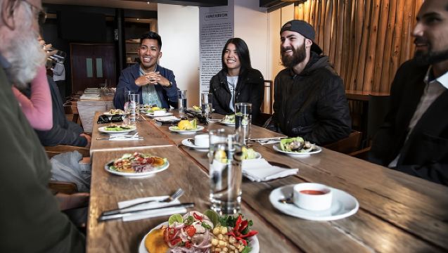 Barranco Art and Food Tour: Graffiti Walk and Culinary Delights