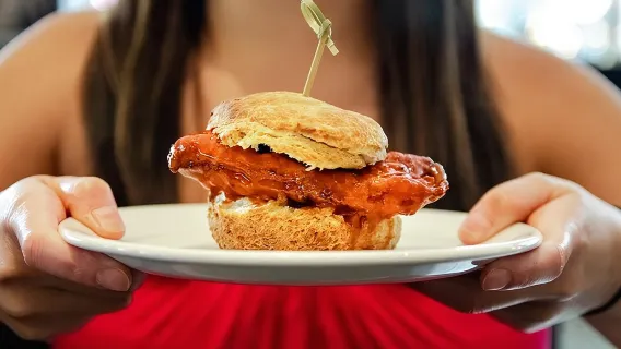 達拉斯美食之旅，在深埃勒姆品嚐5種令人難忘的美食