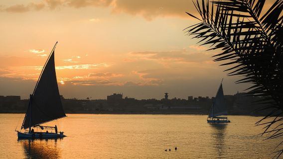 Nile Felucca Peribadi Dengan Pemindahan Dan Minuman