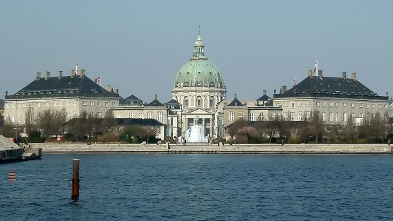 丹麥哥本哈根-市區經典路線可週邊大經典》包車【精選舊司機】