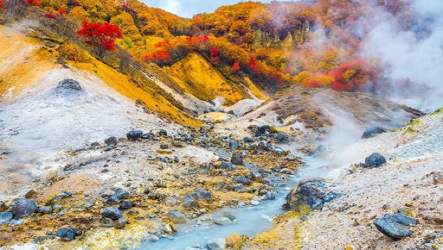 Hokkaido 1-day tour to Noboribetsu Jigokudani Valley and Lake Tōya