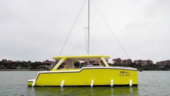 海南萬寧加井島浮潛體驗豪華帆船遊艇出海【10人小團+浮潛海釣海上魔毯玻璃船航拍摩託艇香蕉船+贈送拍照】