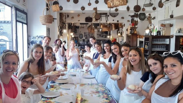 Corso di preparazione di pizza e tiramisù
