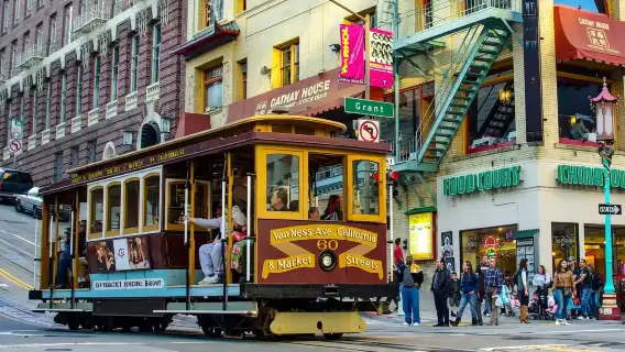 舊金山一日遊:金門公園+藝術宮+九曲花街+舊金山鐺鐺車
