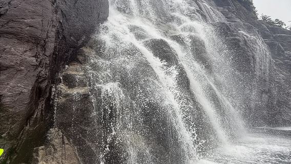 From Stavanger: Lysefjorden & Pulpit Rock Safari by RIB