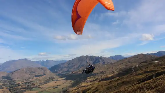 Queenstown: Tandem Paragliding Experience