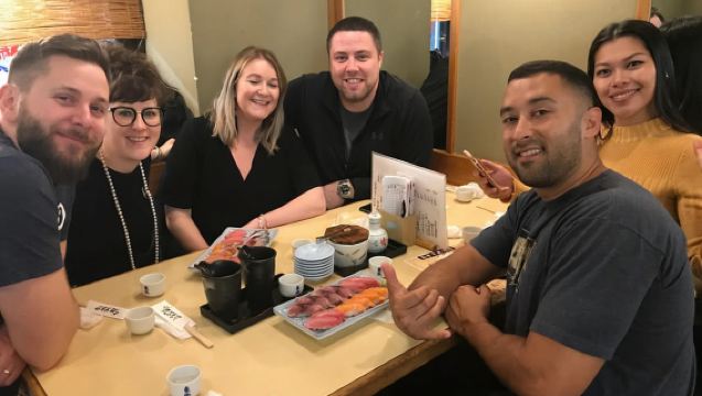 Essen Sie unsere Favoriten! Osakas kulinarische Geheimtipps in den Hintergassen