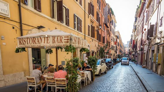 Tur Jalan Kaki Roma: Largo Argentina & Keajaiban Piazza Navona