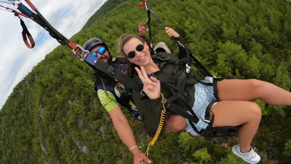 Alanya: Esperienza di parapendio in tandem con opzione video