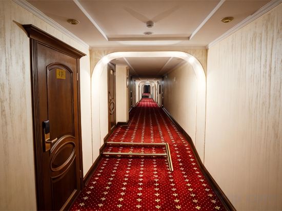 Salut Hotel Almaty - Tap to explore photos